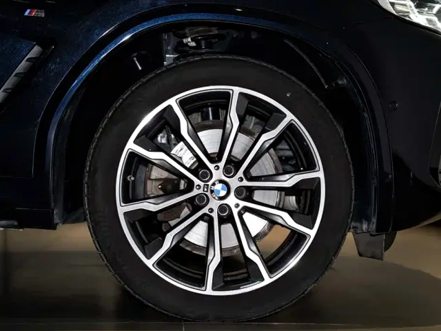 BMW X3 — Фото автомобиля 12