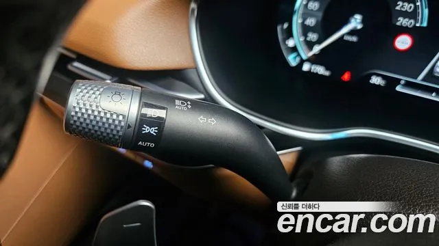 Genesis G80 Бензин 2.5 турбо 2WD — Фото автомобиля 28