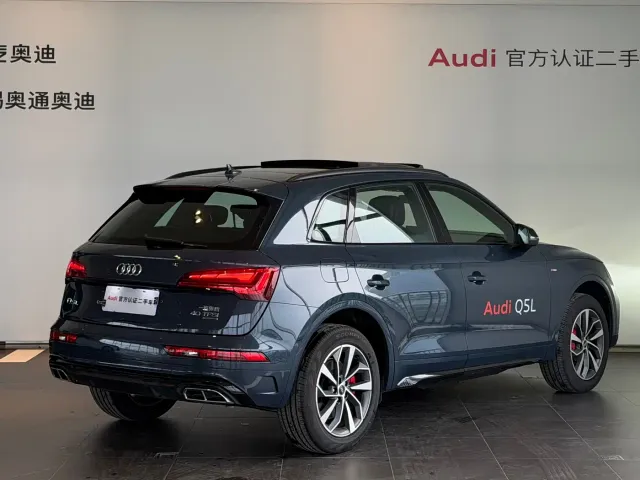Audi Q5L — Фото автомобиля 3