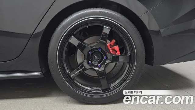 Hyundai Avante — Фото автомобиля 6