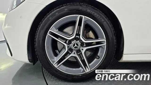 Mercedes-Benz E-Class W213 — Фото автомобиля 5