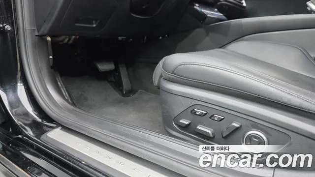 Hyundai Grandeur GN7 — Фото автомобиля 17