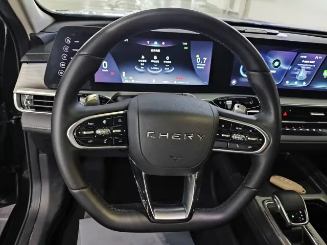 Chery Arrizo 8 — Фото автомобиля 6