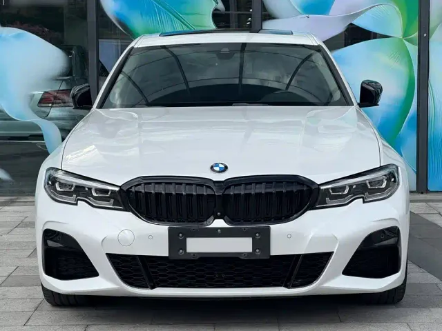 BMW 3 Series — Фото автомобиля 12