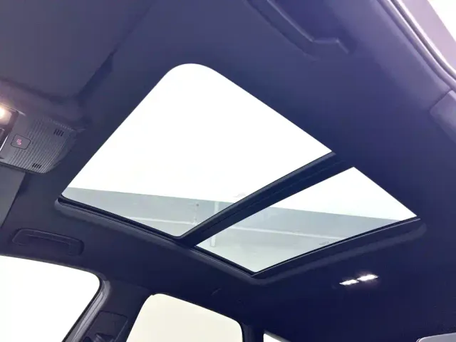 Audi Q4 e-tron — Фото автомобиля 14