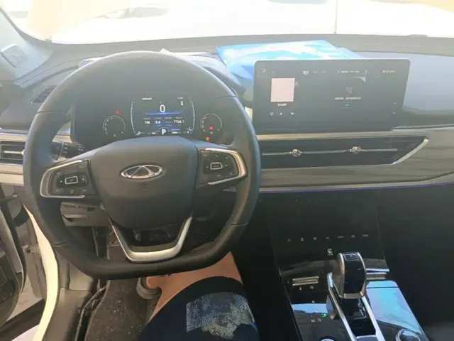 Chery Tiggo 8 — Фото автомобиля 9