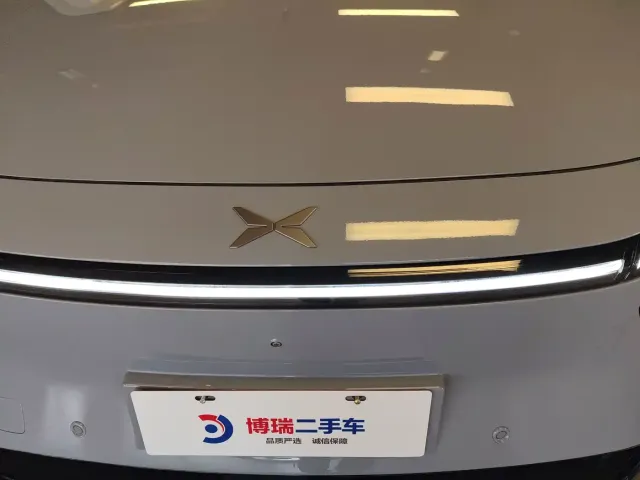 Xpeng G7 — Фото автомобиля 5