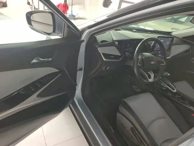 Chevrolet Menlo — Фото автомобиля 15