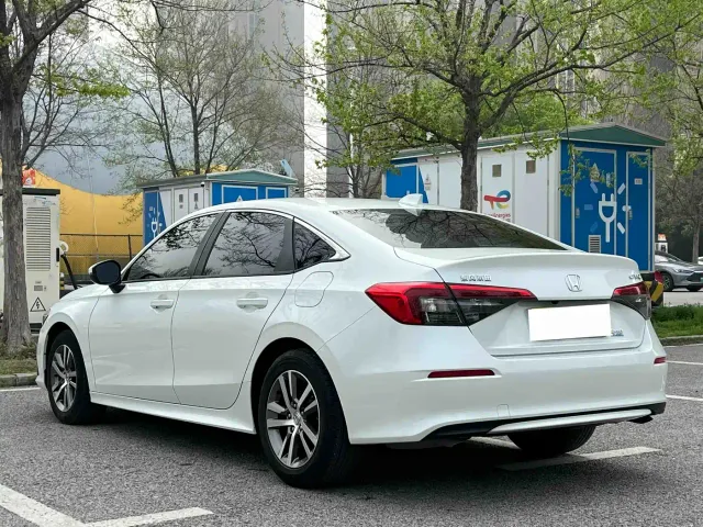 Honda Civic — Фото автомобиля 7