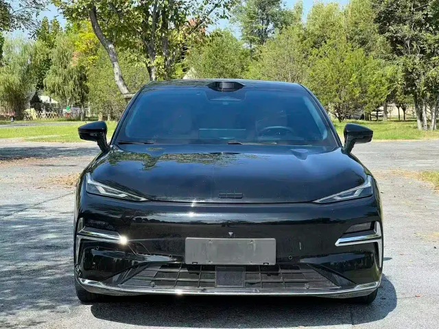 Geely Galaxy Xingyao 8 — Фото автомобиля 2