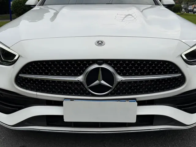 Mercedes-Benz C-Class — Фото автомобиля 20