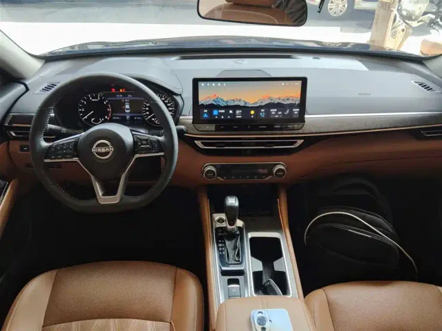 Nissan Teana — Фото автомобиля 9