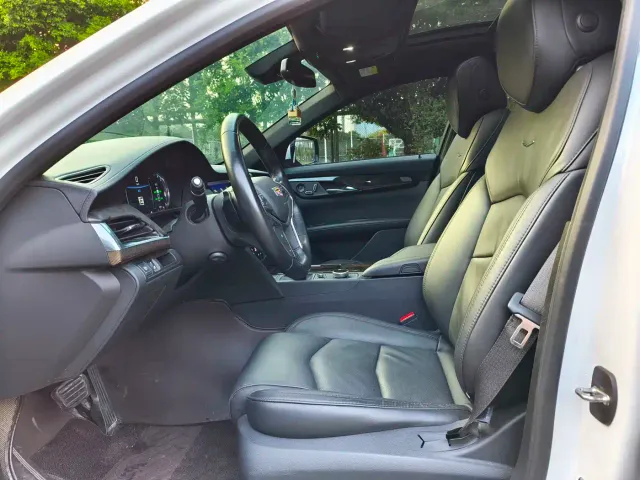 Cadillac CT6 — Фото автомобиля 4