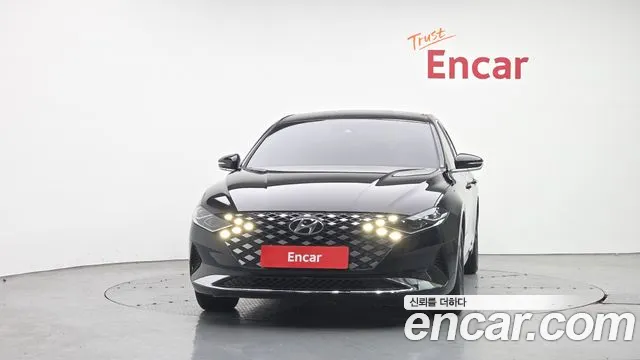 Hyundai Grandeur Новый Grandeur IG 3.0 LPi (Для проката) — Фото автомобиля 3