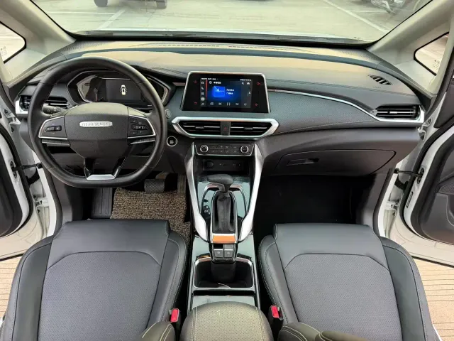 Maxus G50 — Фото автомобиля 5