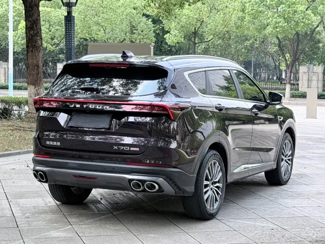 Jetour X70 Plus — Фото автомобиля 16