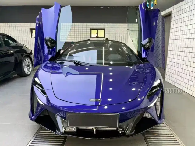 McLaren Artura — Фото автомобиля 5