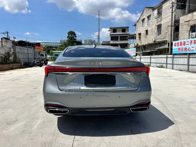 Buick LaCrosse — Фото автомобиля 4