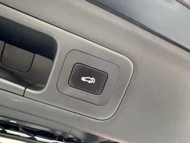 GAC Trumpchi E9 — Фото автомобиля 27