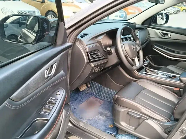 Changan CS75 — Фото автомобиля 15