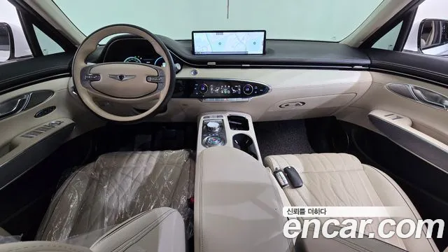 Genesis GV70 — Фото автомобиля 10