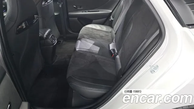 Hyundai AVANTE — Фото автомобиля 11