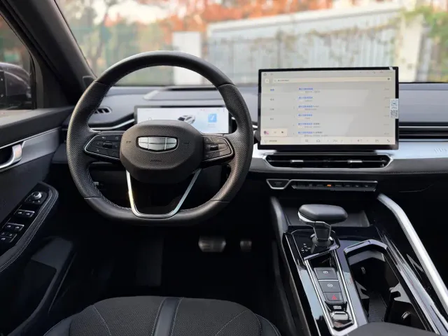 Geely Xingrui — Фото автомобиля 14