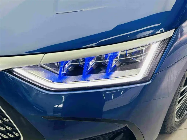 BYD Han — Фото автомобиля 11