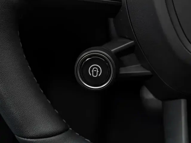 Xiaomi SU7 — Фото автомобиля 11