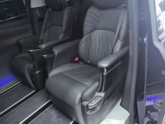 GAC Trumpchi M8 — Фото автомобиля 16