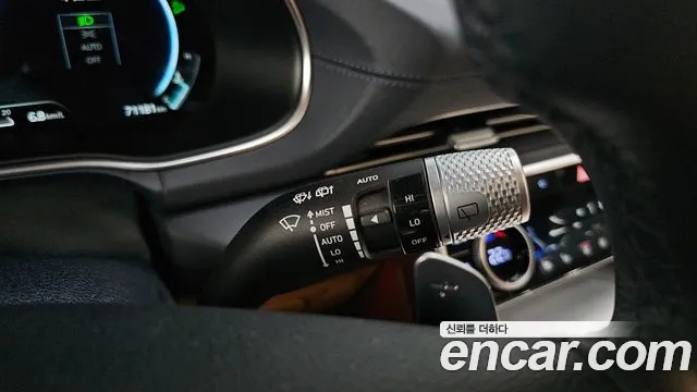 Genesis GV80 — Фото автомобиля 29