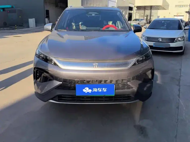 BYD Song Pro — Фото автомобиля 2
