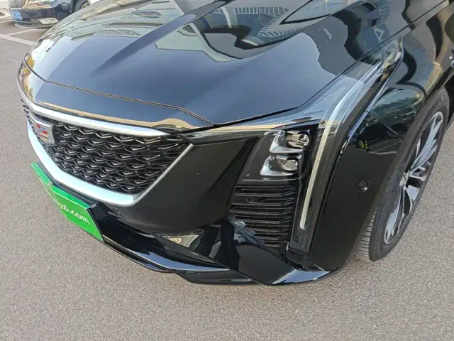 Cadillac CT5 — Фото автомобиля 23