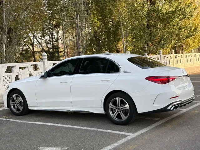 Mercedes-Benz C-Class — Фото автомобиля 17