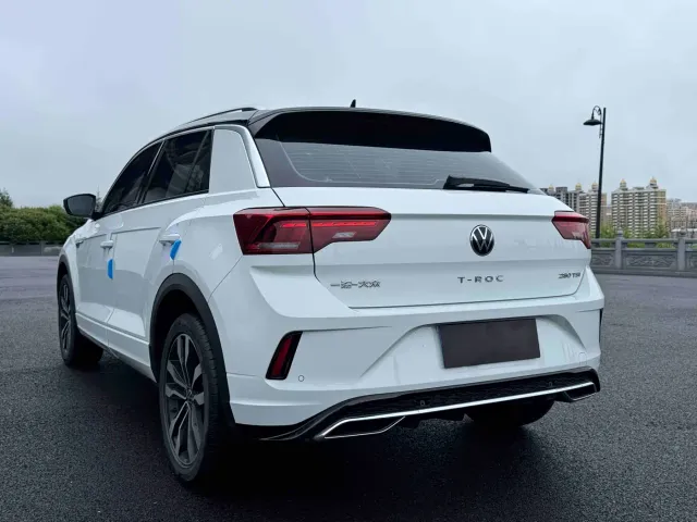 Volkswagen T-Roc — Фото автомобиля 4