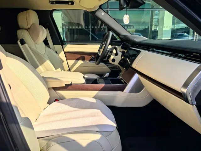 Land Rover Range Rover — Фото автомобиля 8