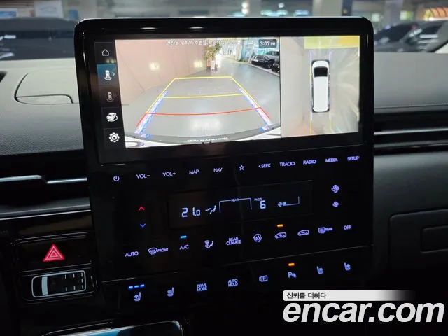 Hyundai Staria Staria 4WD Lounge 9 мест — Фото автомобиля 18
