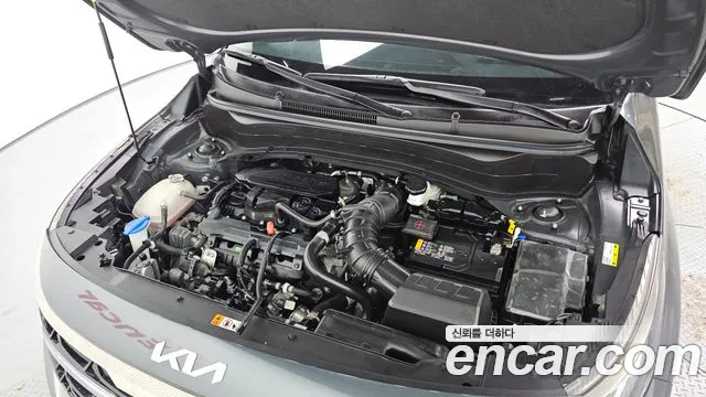 Kia Seltos — Фото автомобиля 6
