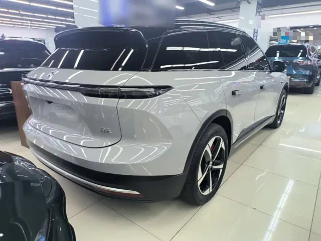 Nio ES6 — Фото автомобиля 6