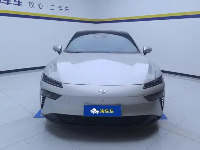 Dongfeng eπ 007 — Фото автомобиля 2