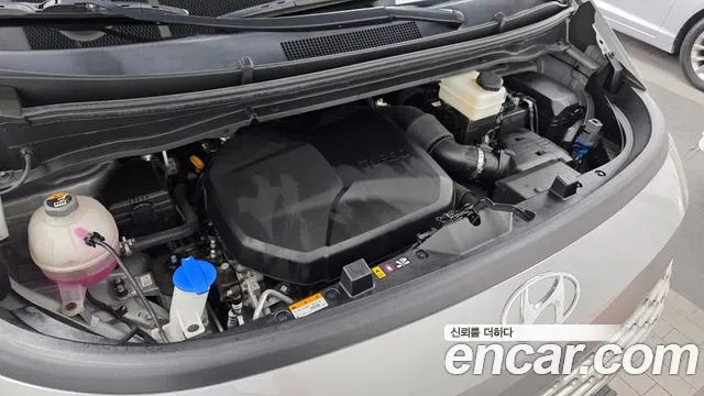 Hyundai Staria — Фото автомобиля 9