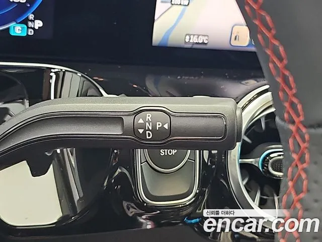 Mercedes-Benz EQA — Фото автомобиля 10