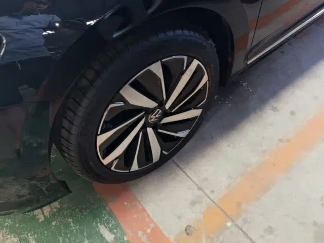 Volkswagen Passat — Фото автомобиля 22