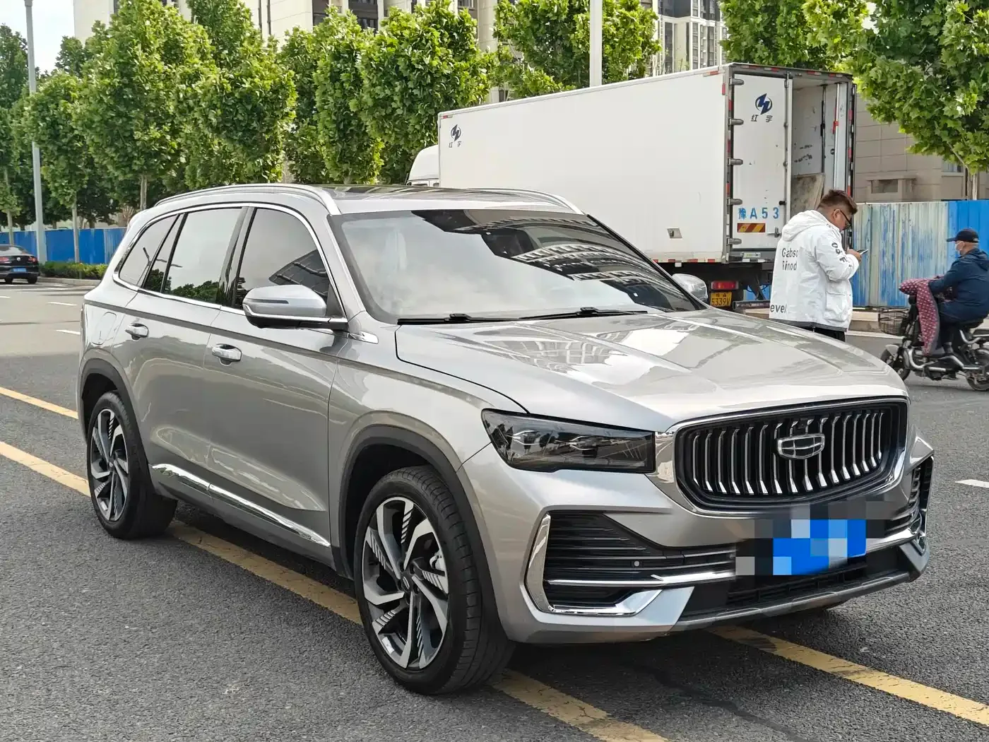 Geely Xingyue L 2023 2.0TD High-power Automatic 2WD Flagship — Фото автомобиля 3