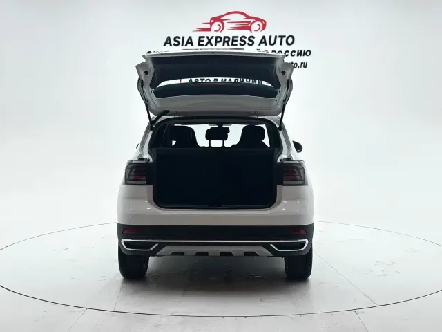 Volkswagen T-Cross — Фото автомобиля 5