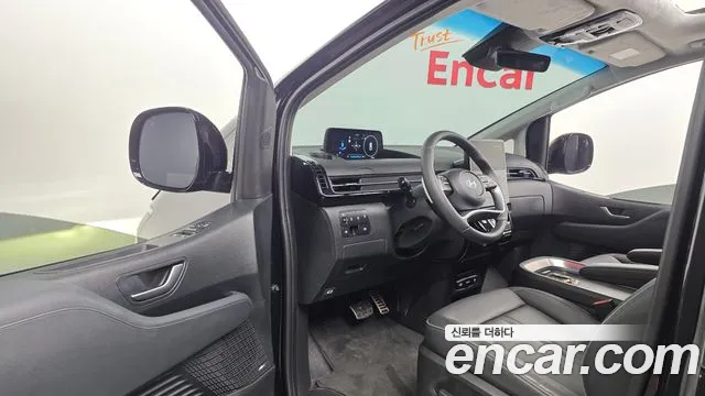 Hyundai Staria — Фото автомобиля 15