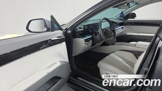 Hyundai Grandeur GN7 — Фото автомобиля 15