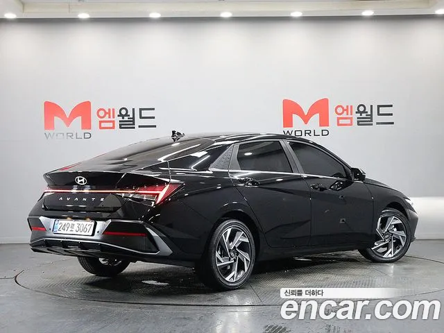 Фотография автомобиля — Hyundai AVANTE