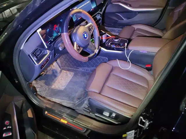 BMW i3 — Фото автомобиля 9