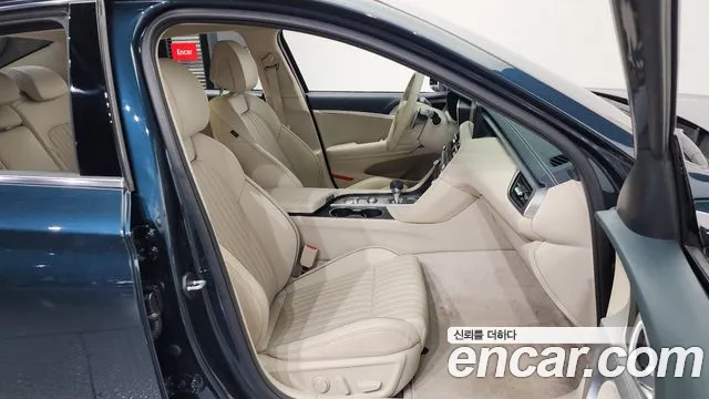 Genesis G70 Новый G70 Бензин 2.5T 4WD — Фото автомобиля 11
